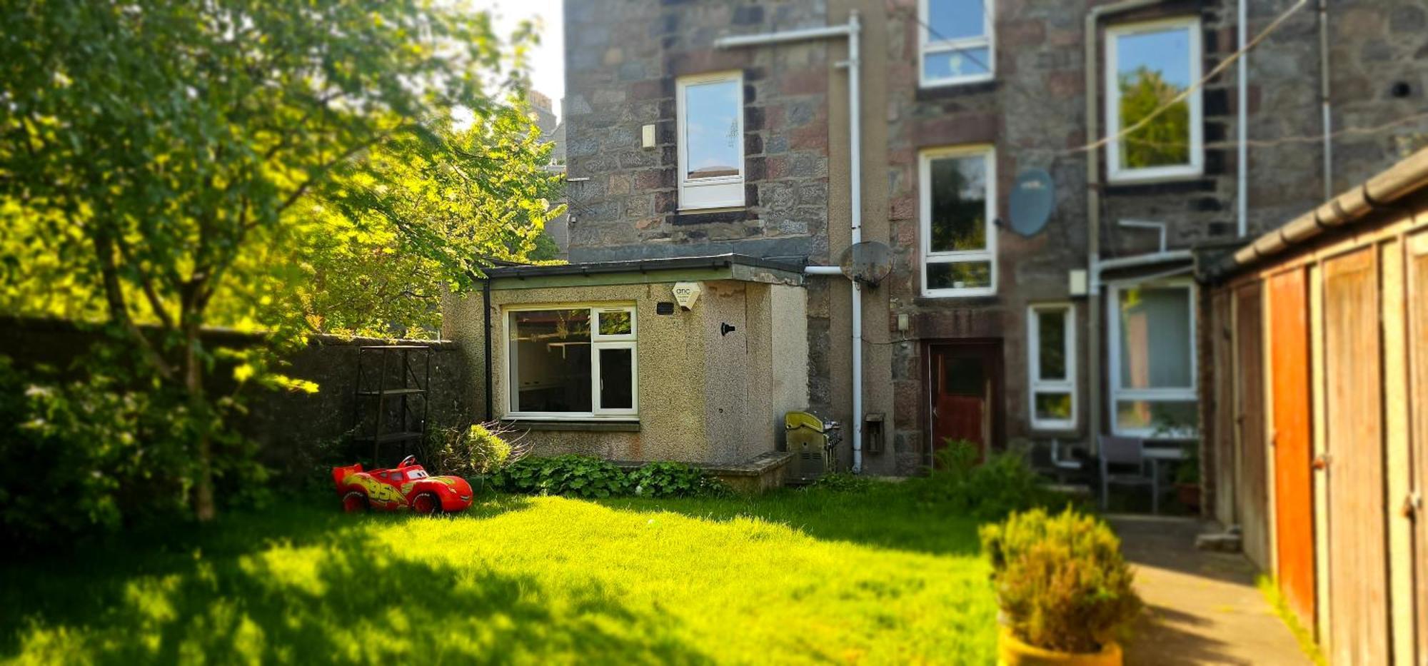 Home Away From Home Aberdeen Exterior photo
